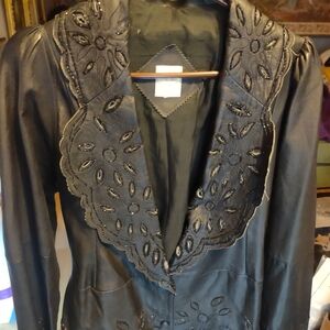 Elegant Black Leather Women's Jacket